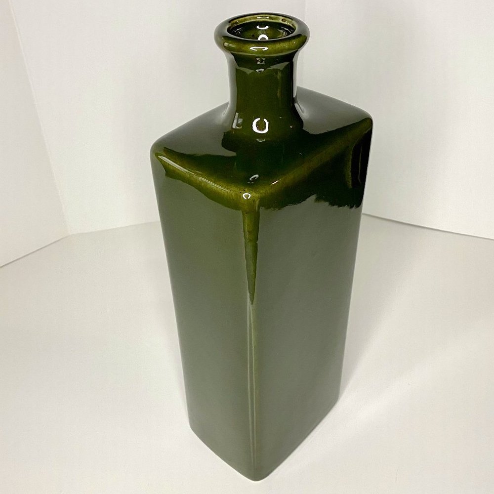 Haeger Vase Olive Green 1998 Vintage #245-12